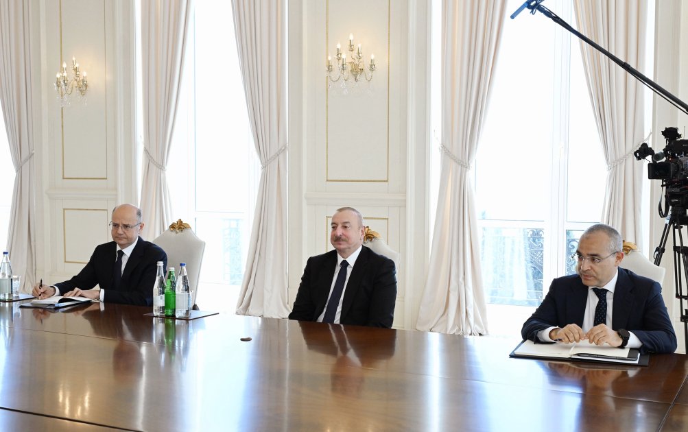 Prezident İlham Əliyev Səudiyyə Ərəbistanının energetika nazirini qəbul edib (FOTO)
