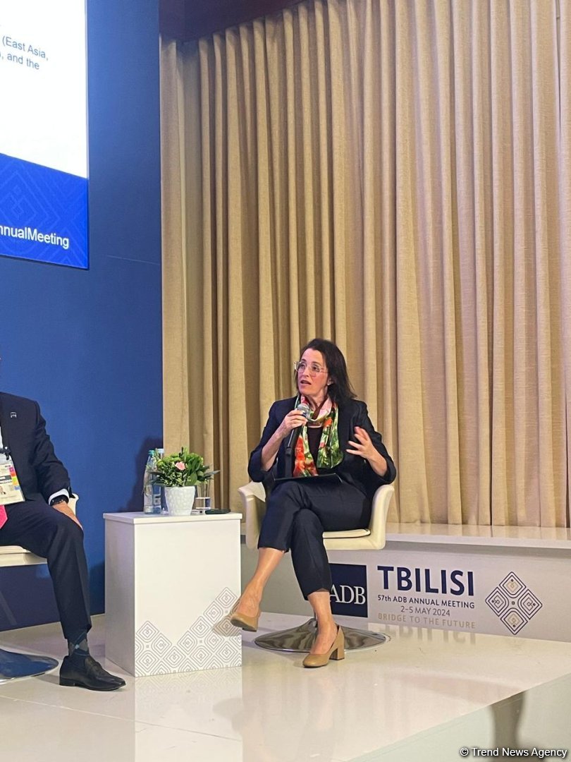 AİB transformasiya sahəsində innovativ lider kimi seçilir - Kelli Sims Qallaher