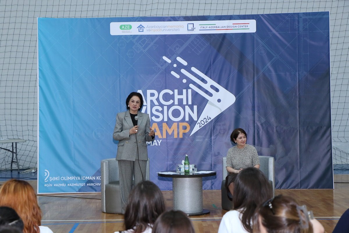 “ArchiVision WeekEND Camp” çərçivəsində Şəkidə panel müzakirələr və tələbələrin vörkşopu təşkil olunub (FOTO)
