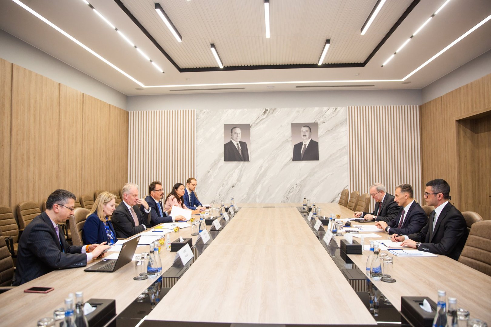 Bakıda Avropa Komissiyasının nümayəndə heyəti ilə Orta Dəhlizin inkişafı müzakirə olunub