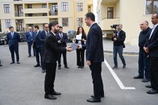 Bakıda neftçilərə evlər verildi (FOTO)