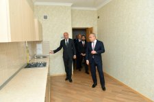 Bakıda neftçilərə evlər verildi (FOTO)