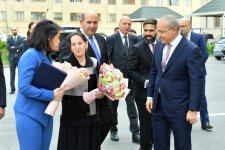 Bakıda neftçilərə evlər verildi (FOTO)