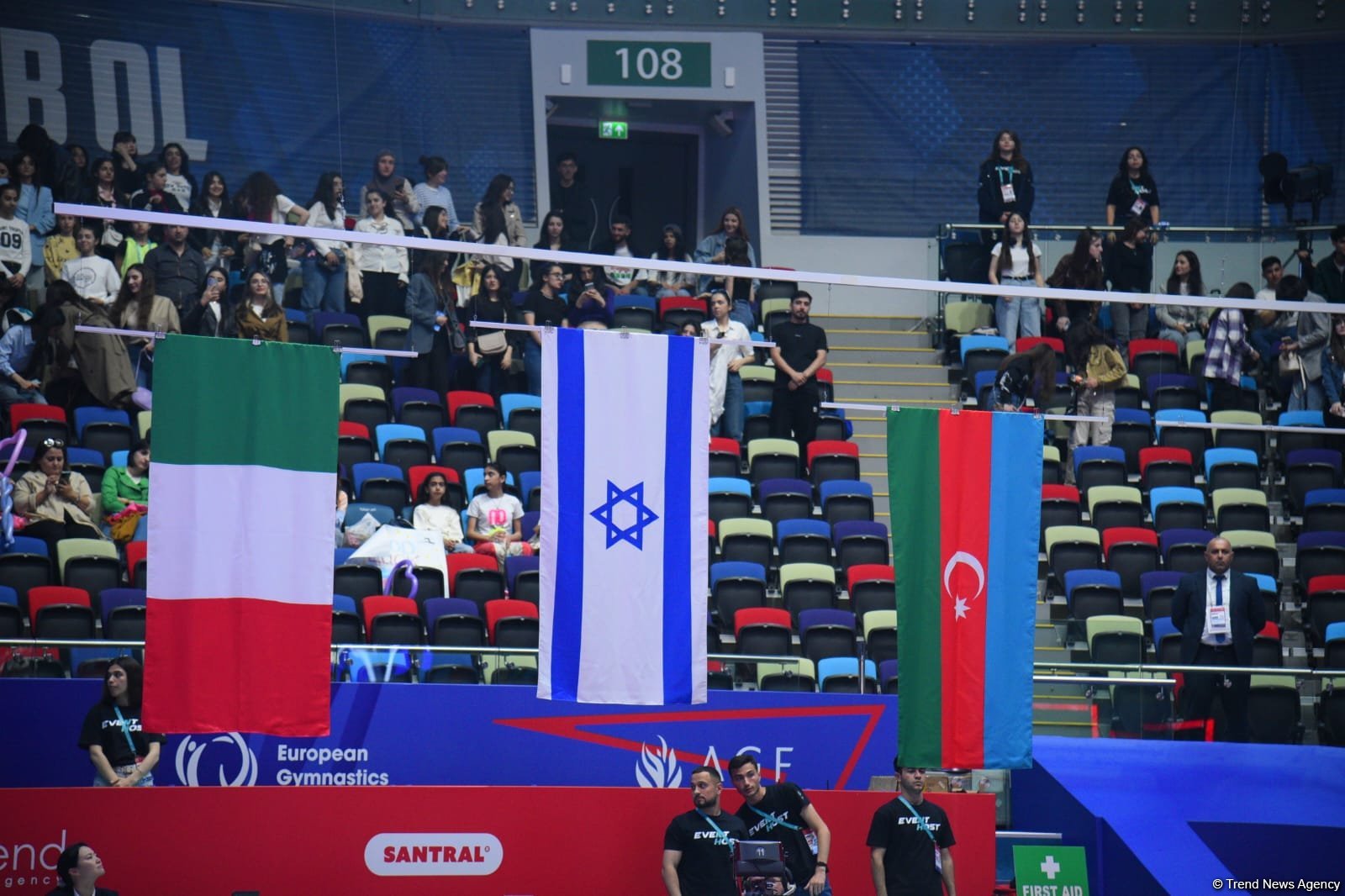 Bakıda keçirilən bədii gimnastika üzrə Avropa Kubokunun ilk qalibləri mükafatlandırılıblar (FOTO)