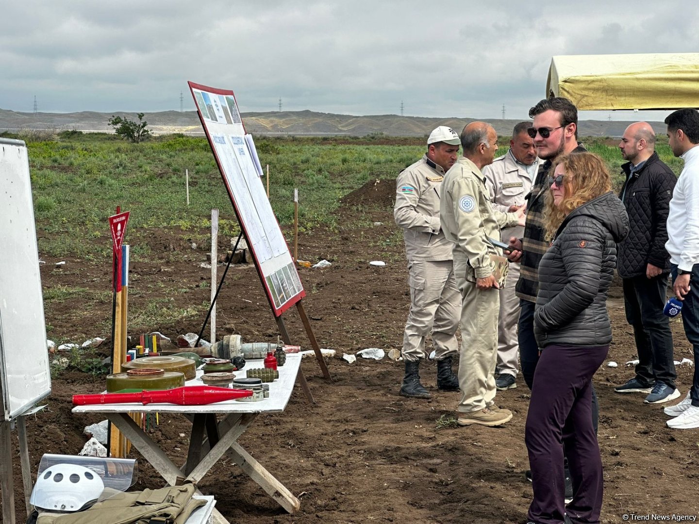 Beynəlxalq səyyahlar Cocuq Mərcanlıda (FOTO)
