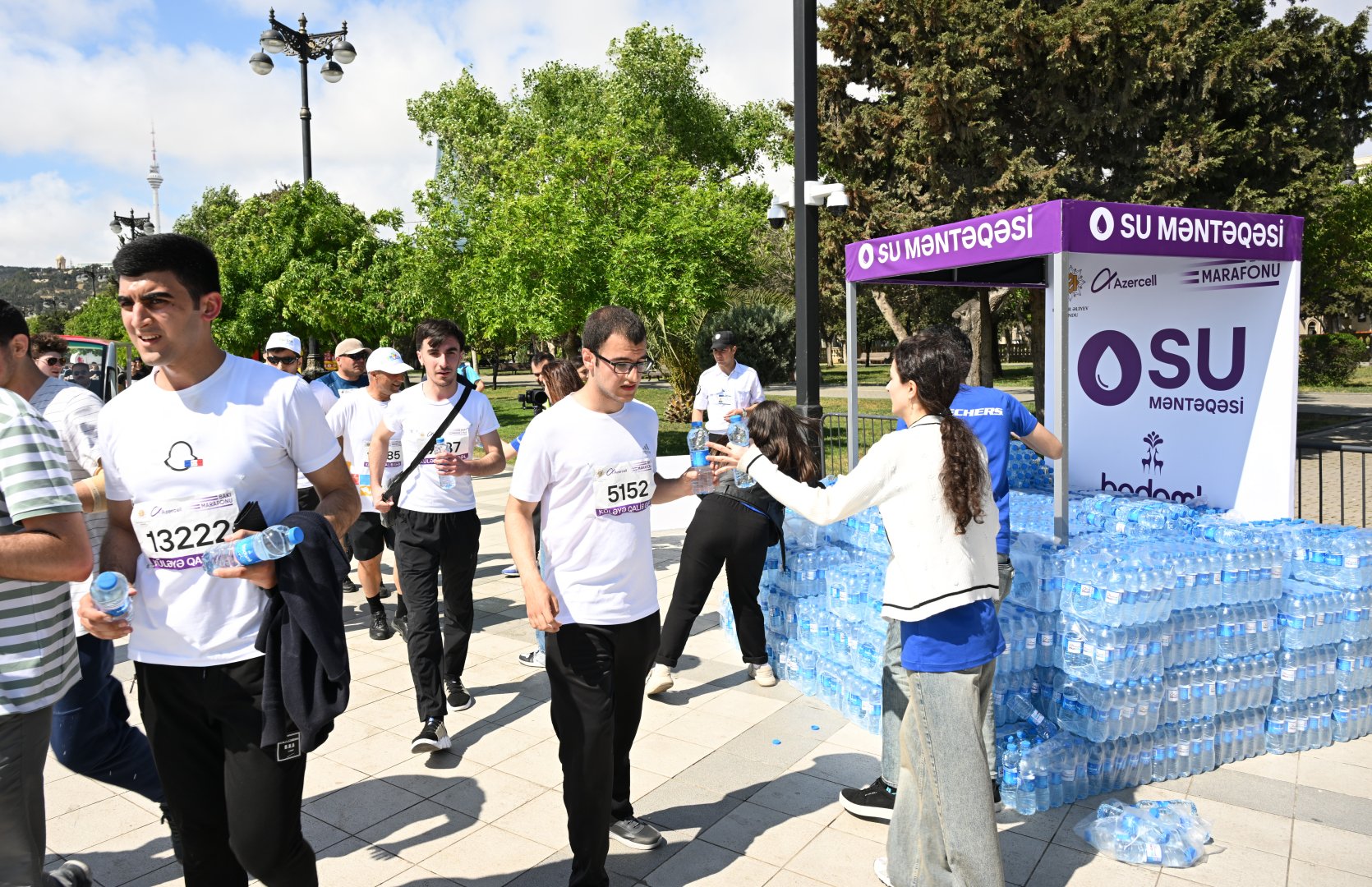 Heydər Əliyev Fondunun təşəbbüsü ilə keçirilən “Bakı marafonu 2024” başa çatdı (FOTO)