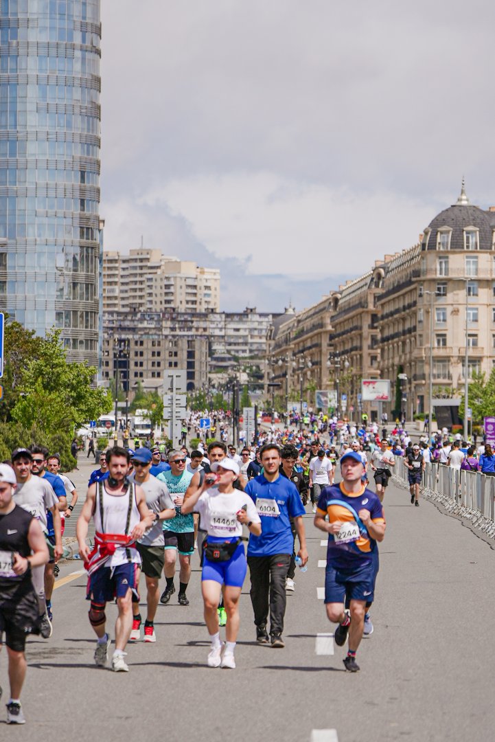 Heydər Əliyev Fondunun təşəbbüsü ilə keçirilən “Bakı marafonu 2024” başa çatdı (FOTO)