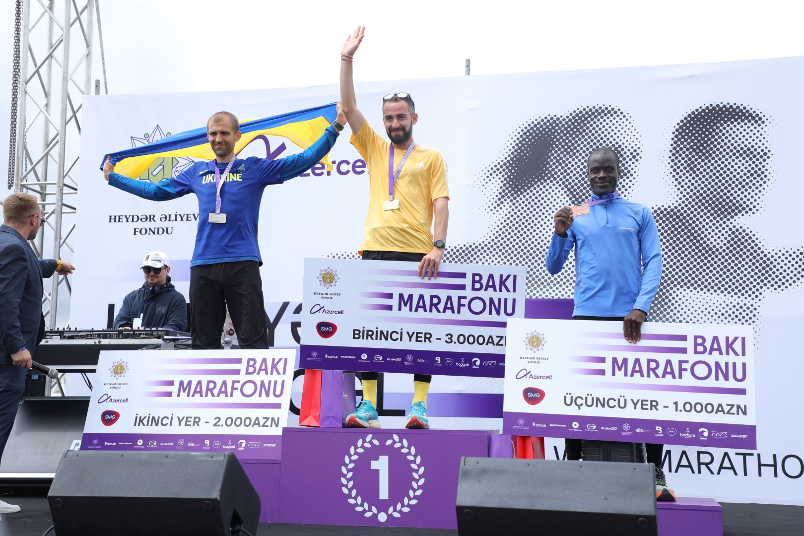 Heydər Əliyev Fondunun təşəbbüsü ilə keçirilən “Bakı marafonu 2024” başa çatdı (FOTO)