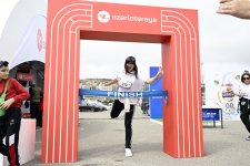 Heydər Əliyev Fondunun təşəbbüsü ilə keçirilən “Bakı marafonu 2024” başa çatdı (FOTO)