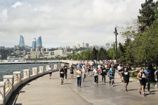 Heydər Əliyev Fondunun təşəbbüsü ilə keçirilən “Bakı marafonu 2024” başa çatdı (FOTO)