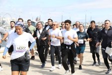 Heydər Əliyev Fondunun təşəbbüsü ilə keçirilən “Bakı marafonu 2024” başa çatdı (FOTO)