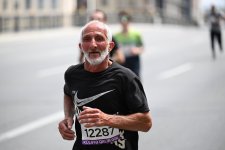 Heydər Əliyev Fondunun təşəbbüsü ilə keçirilən “Bakı marafonu 2024” başa çatdı (FOTO)