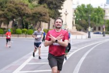 Heydər Əliyev Fondunun təşəbbüsü ilə keçirilən “Bakı marafonu 2024” başa çatdı (FOTO)