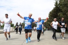 Heydər Əliyev Fondunun təşəbbüsü ilə keçirilən “Bakı marafonu 2024” başa çatdı (FOTO)