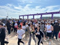 Heydər Əliyev Fondunun təşəbbüsü ilə “Bakı Marafonu 2024” keçirilir (FOTO)