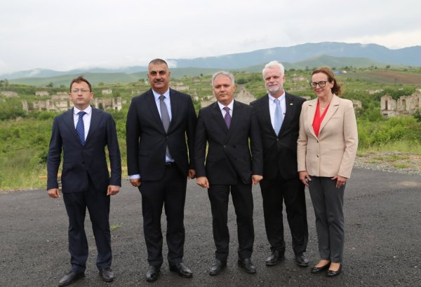 ABŞ səfiri Füzulidə (FOTO/VİDEO) (YENİLƏNİB)