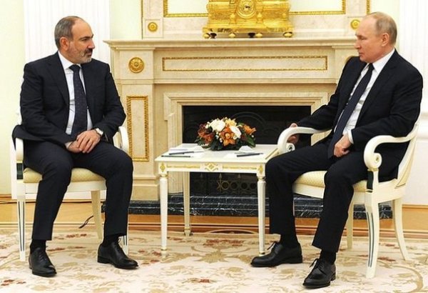 Putin Paşinyana zəng vurub
