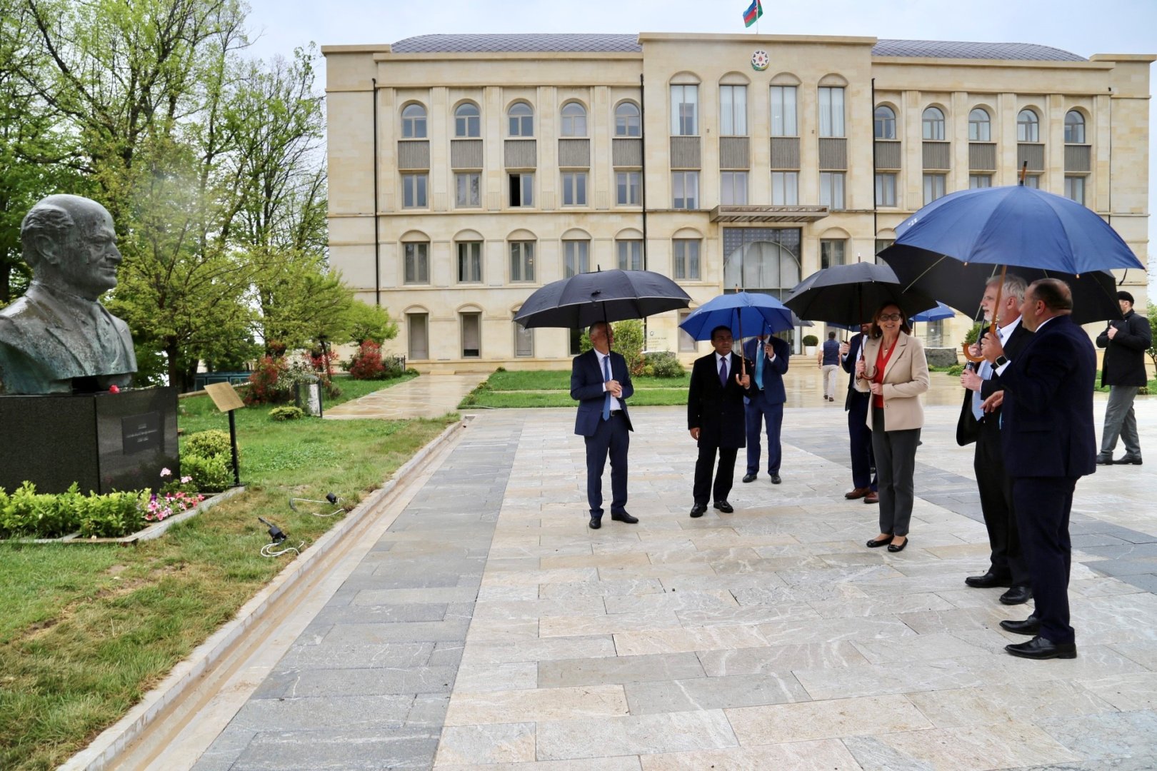 ABŞ səfiri Şuşaya getdi (FOTO)