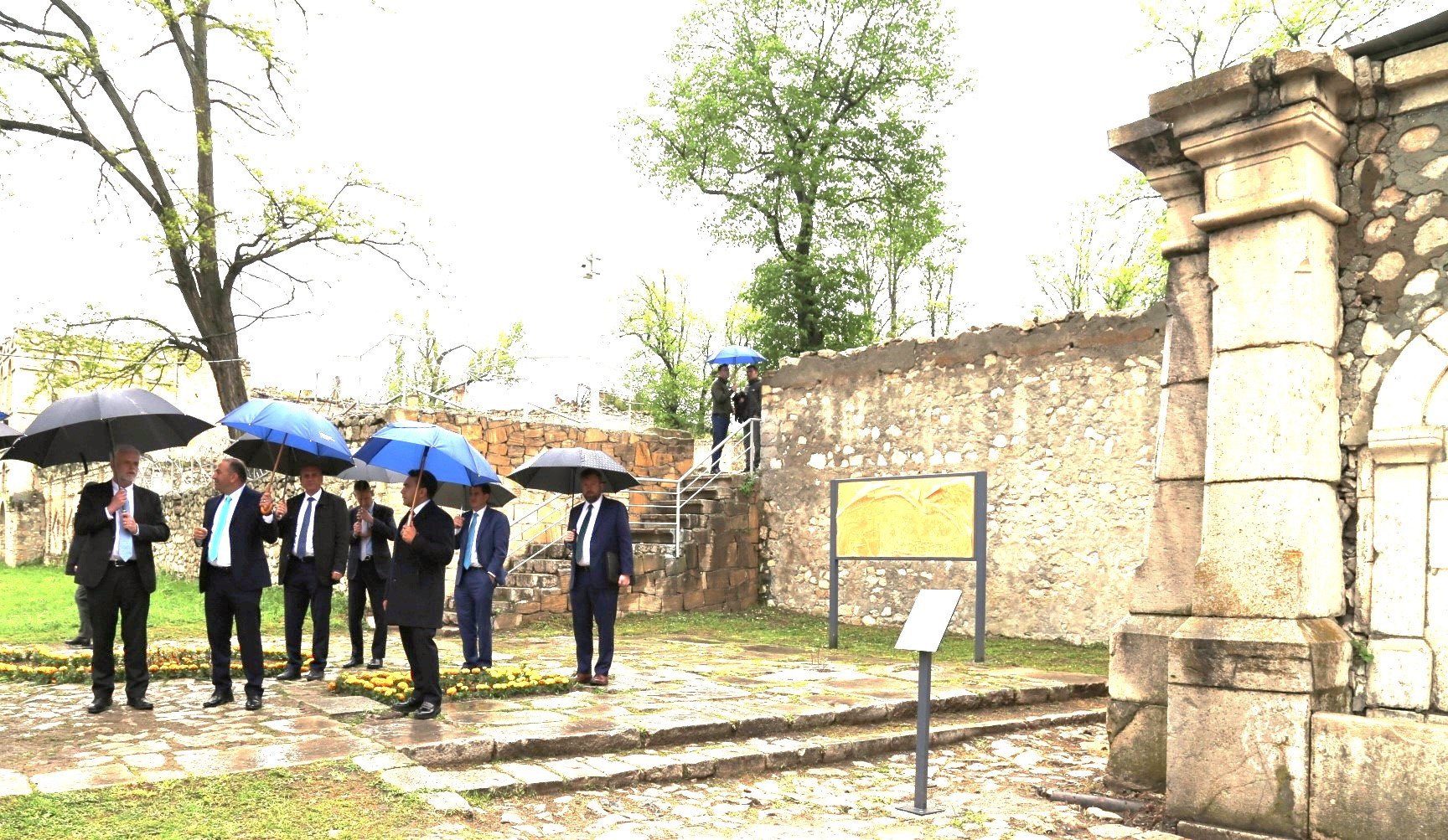 ABŞ səfiri Şuşaya getdi (FOTO)