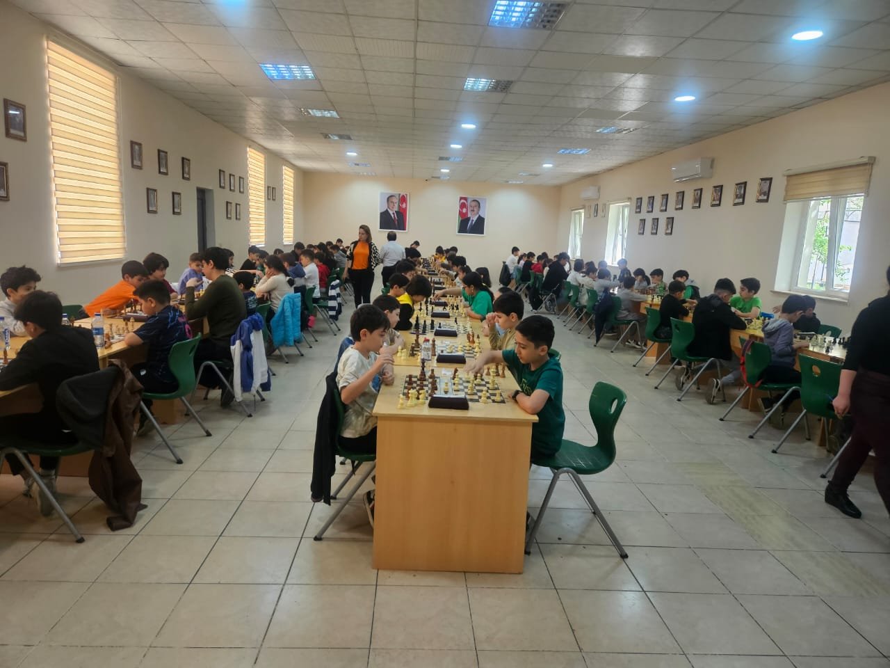Xətai rayonunun məktəbliləri arasında şahmat turniri keçirilib (FOTO)