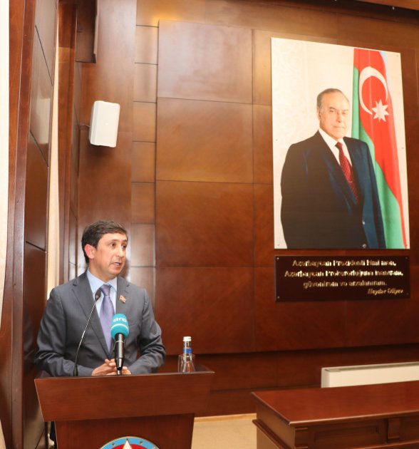 Hərbi Prokurorluqda Ümummilli Liderin anadan olmasının 101-ci ildönümü münasibətilə tədbir keçirilib (FOTO)