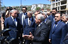 Əli Əsədov Kahramanmaraşda “Azərbaycan məhəlləsi”ndəki işlərinin gedişi ilə tanış oldu (FOTO)
