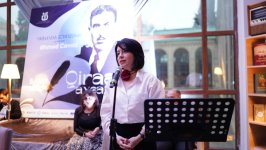 Gəncə Dövlət Filarmoniyasında "Urbanda görüşərik" layihəsi çərçivəsində Əhməd Cavad yad edilib (FOTO)