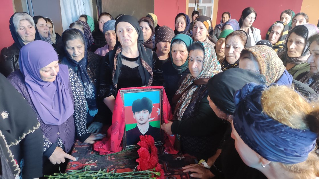 Birinci Qarabağ müharibəsi şəhidi Xaçmazda dəfn olundu (FOTO)