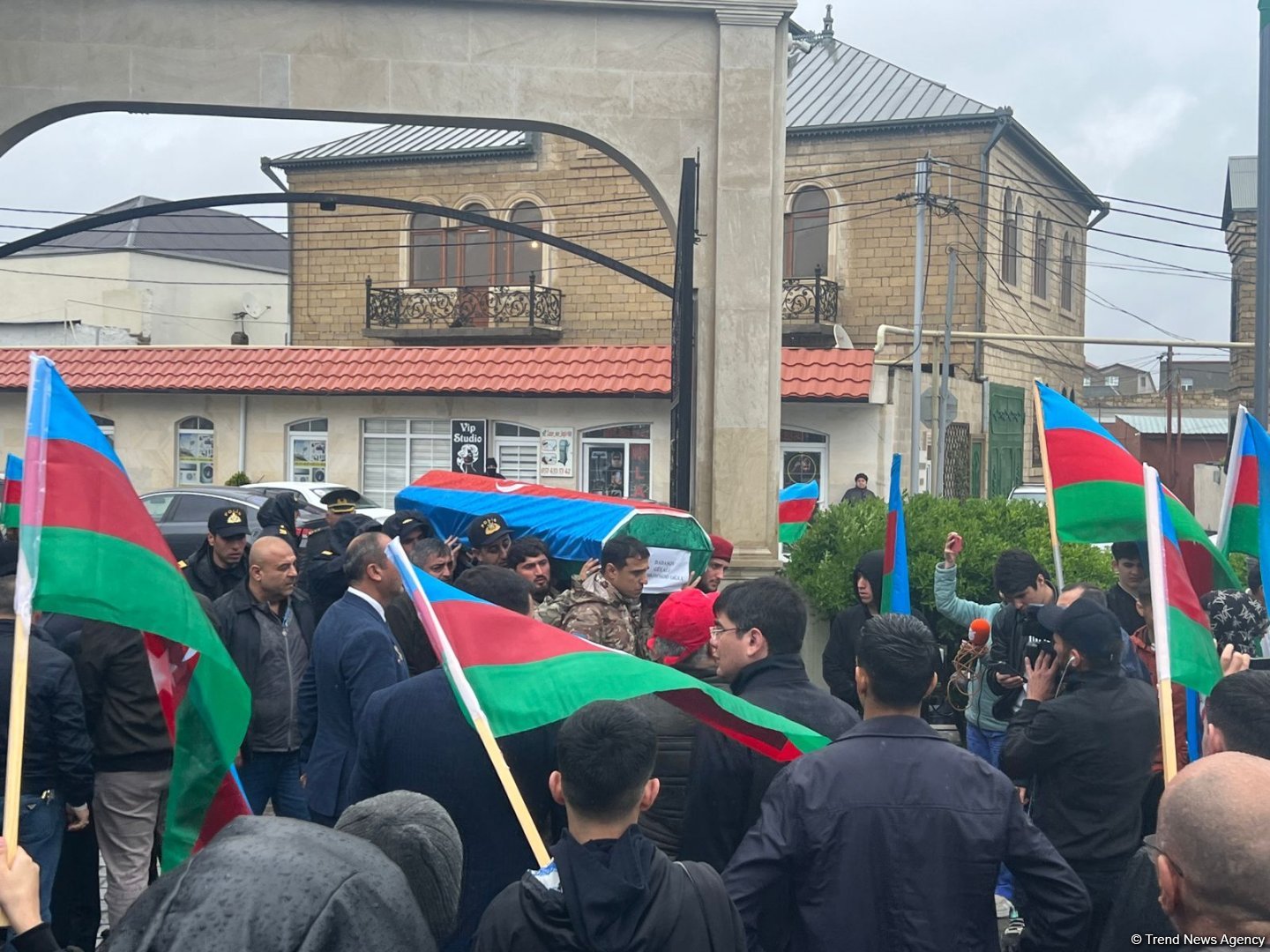 30 il sonra şəxsiyyəti müəyyənləşdirilən şəhid dəfn edilib (FOTO/VİDEO) (YENİLƏNİB)