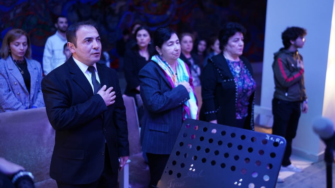 Gəncə Dövlət Filarmoniyasında "Urbanda görüşərik" layihəsi çərçivəsində Əhməd Cavad yad edilib (FOTO)