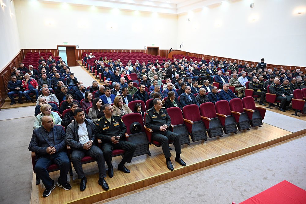 Bir qrup hərbi qulluqçuya mənzillər təqdim edilib (FOTO)
