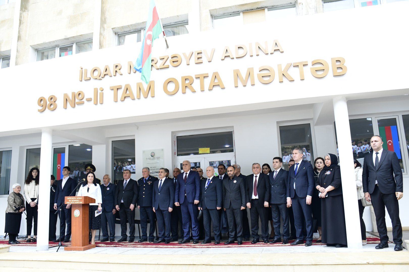 Xətai rayonunda Milli Qəhrəman İlqar Mirzəyevin büstünün açılışı olub (FOTO)