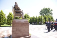 Xaçmazda Ümummilli Lider Heydər Əliyevin anadan olmasının 101-c ildönümünə həsr olunmuş konfrans keçirilib