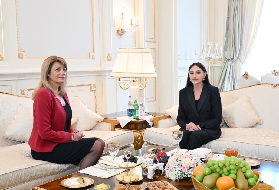 Birinci xanım Mehriban Əliyevanın Bolqarıstanın Birinci xanımı Desislava Radeva ilə görüşü olub (FOTO/VİDEO)