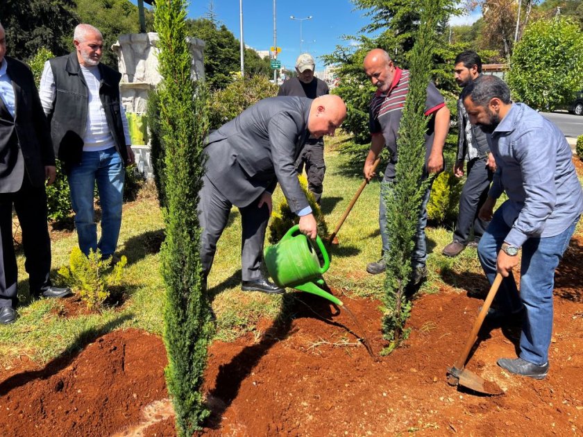 İordaniyada Ulu Öndərin 101 illiyi münasibətilə ağacəkmə aksiyası təşkil olunub (FOTO)