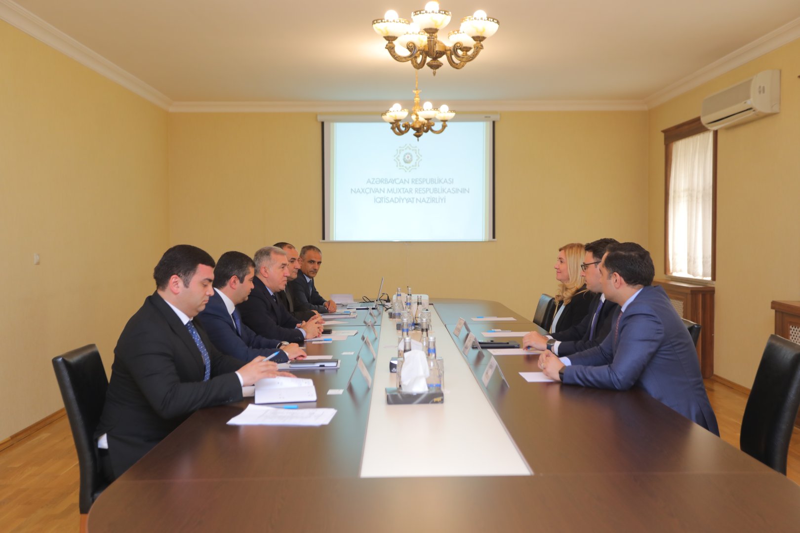 AccessBank Naxçıvan MR İqtisadiyyat Nazirliyi və AYİB-in dəstəyi ilə Naxçıvanda sahibkarlara dəstək mövzusunda konfrans təşkil edib (FOTO)
