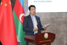 Pekin şəhərində Ulu Öndərin fikirləri əsasında hazırlanmış “Xalq öz dili ilə yaranır” adlı Azərbaycan dili dərsliyinin təqdimatı olub