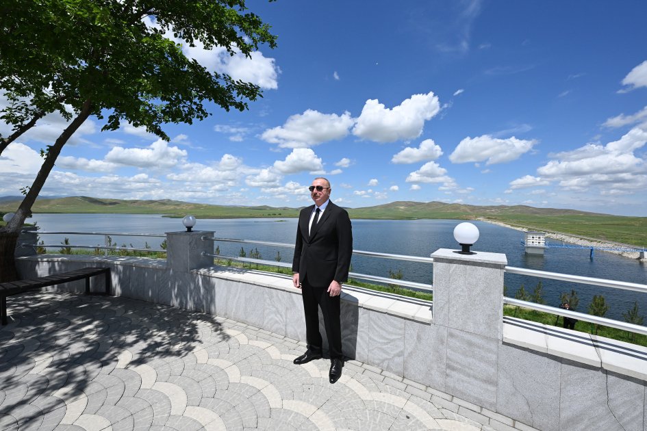 Prezident İlham Əliyev Füzuli rayonunda Köndələnçay su anbarları kompleksinin təmir-bərpadan sonra açılışında iştirak edib (FOTO/VİDEO) (YENİLƏNİB)