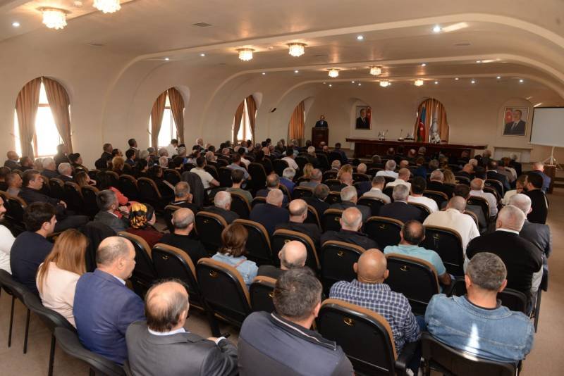 QAİ-da Böyük Qarakilsə rayon icmasının iclası keçirilib (FOTO)