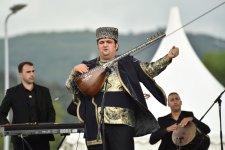 Laçında “Aşıq mahnıları yeni səslənmədə” (FOTO/VİDEO)