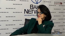 Ermənilər revanşizm və düşmənçilik fikirlərini bir kənara qoymalıdır - Firəngiz Əlizadə "Tofiq Abbasovla dialoq" verilişində (FOTO/VİDEO)