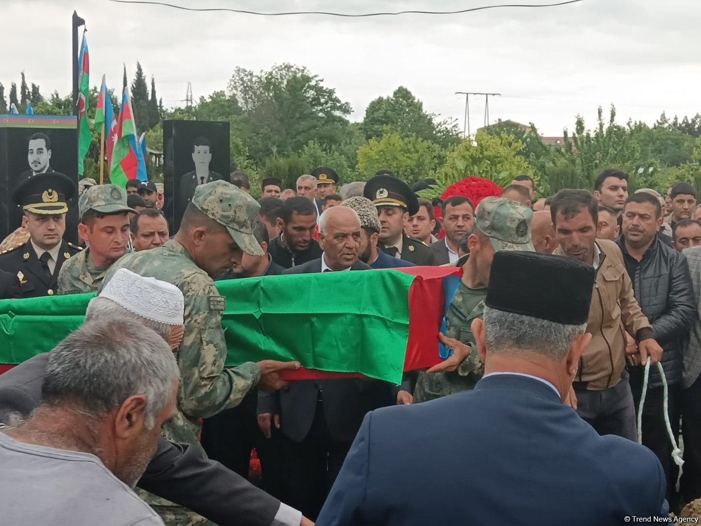 Ağdamda Birinci Qarabağ müharibəsinin iki şəhidi dəfn edilib (FOTO)