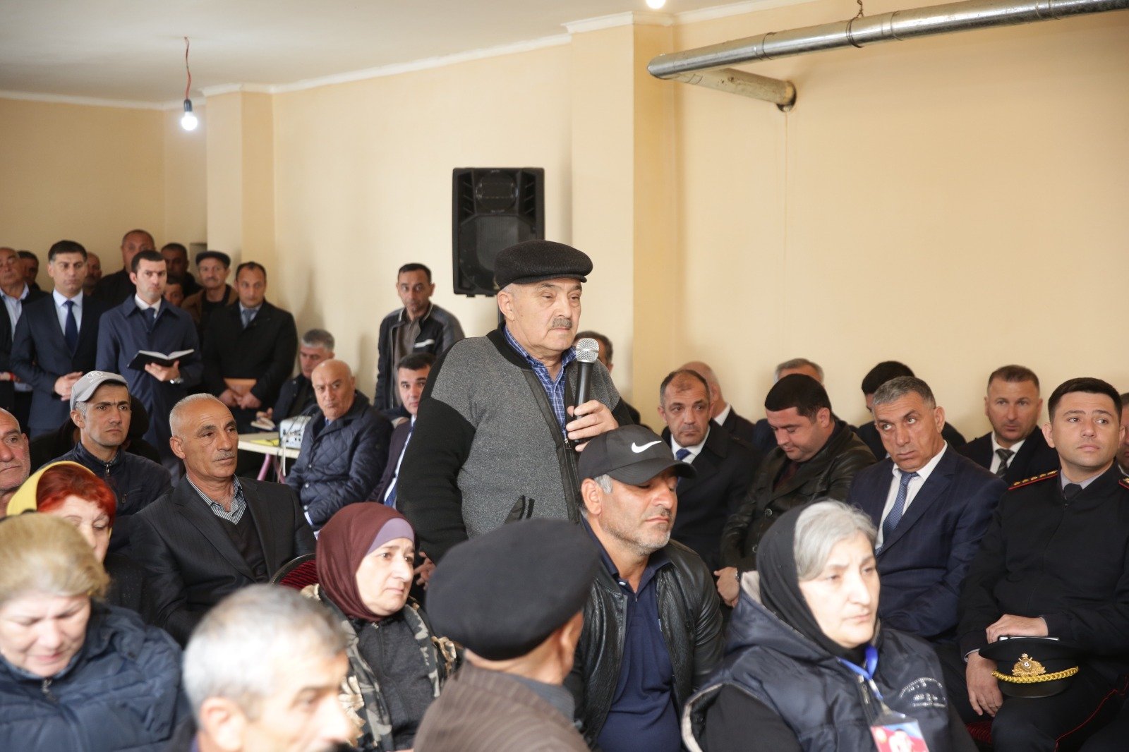 Xaçmazın Çarxı kəndində növbəti səyyar qəbul keçirilib (FOTO)