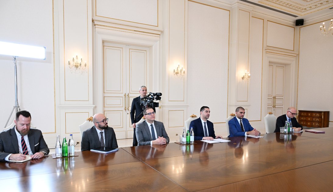 Prezident İlham Əliyev ATƏT-in fəaliyyətdə olan sədrinin başçılıq etdiyi nümayəndə heyətini qəbul edib (FOTO/VİDEO) (YENİLƏNİB)