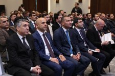 4 ayda Azərbaycana səfər edən əcnəbi vətəndaşların  sayında 40 faizə yaxın artım olub (FOTO)