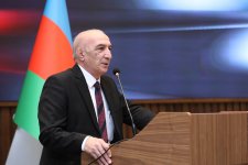 4 ayda Azərbaycana səfər edən əcnəbi vətəndaşların  sayında 40 faizə yaxın artım olub (FOTO)