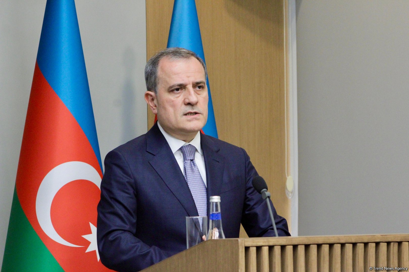 Birbaşa danışıqlar ən müsbət formatdır - XİN rəhbəri