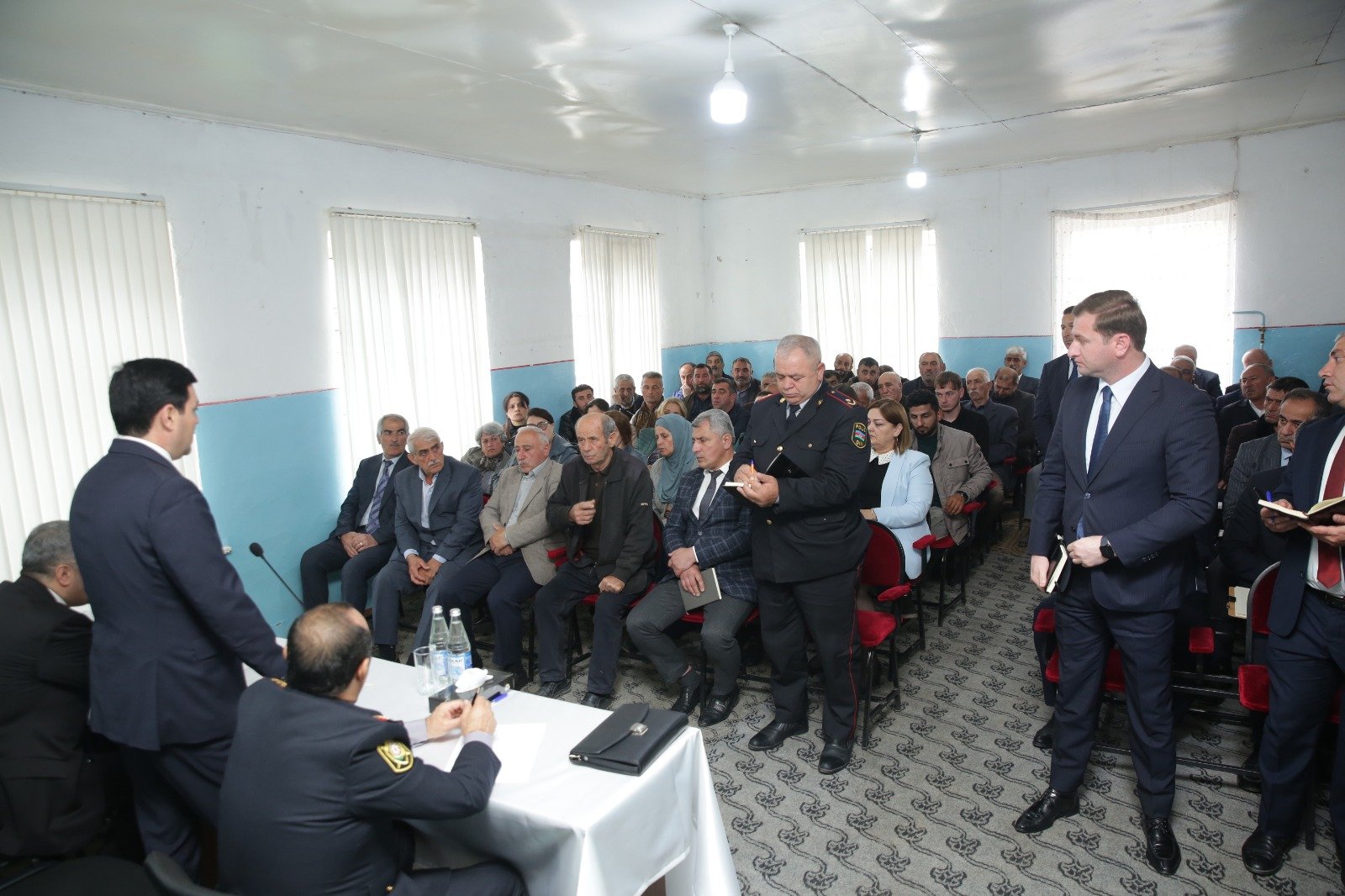 Xaçmazın Yergüc kəndində sakinlərin müraciət və təklifləri dinlənilib (FOTO)