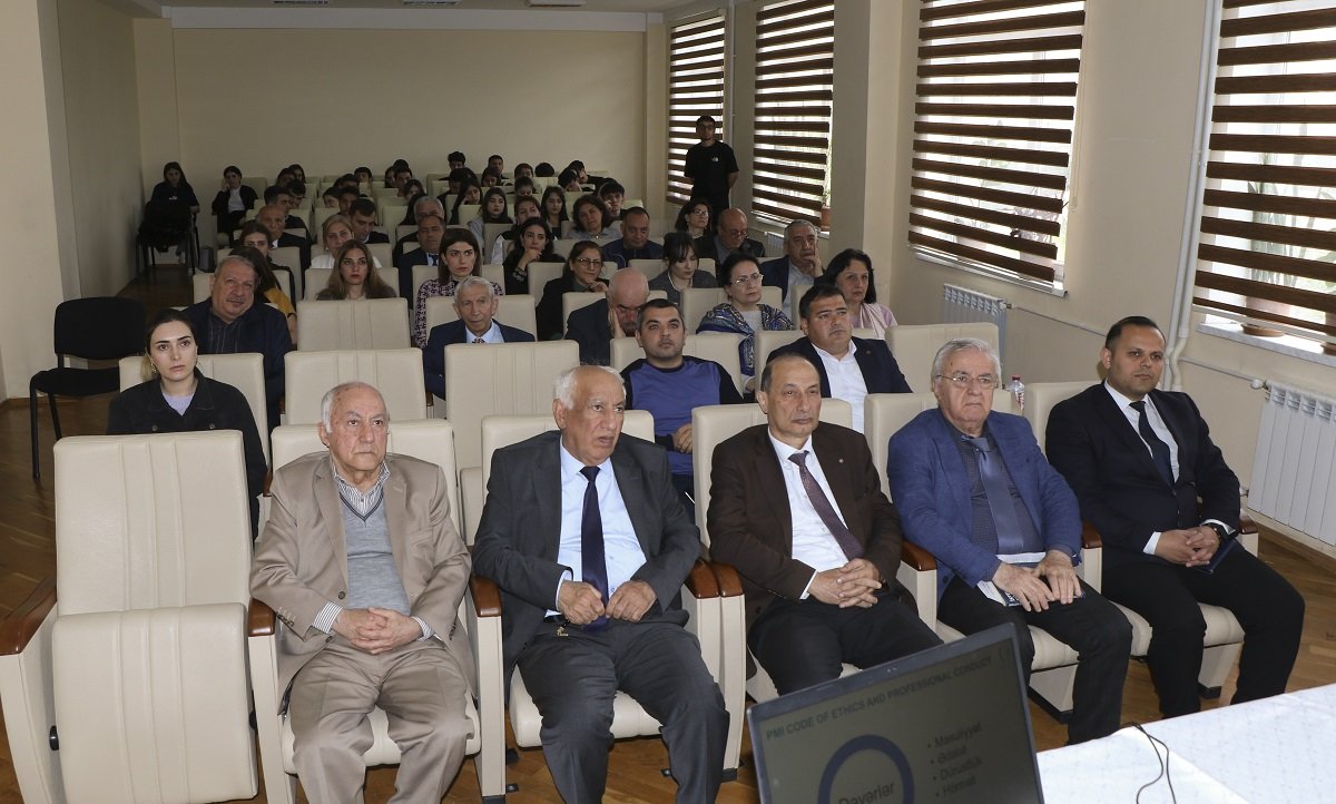 AzMİU-da COP29-a həsr olunmuş tədbir keçirilib (FOTO)