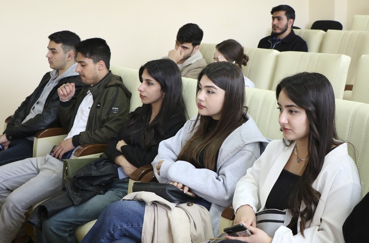 AzMİU-da COP29-a həsr olunmuş tədbir keçirilib (FOTO)